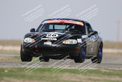 media/Oct-25-2025-CalClub SCCA (Sat) [[34c778dfbe]]/Group 4/Qualifying/